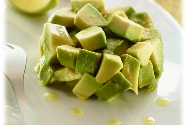 12992182 cubetti avocado