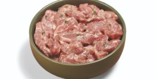 Emincè di agnello marinata al timo