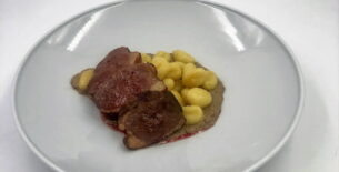 Gnocchi con crema ai porcini e petto d&#8217;anatra