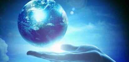 La Terra non è un’eredità ricevuta dai nostri Padri, ma un prestito... La Terra non è un’eredità ricevuta dai nostri Padri, ma un prestito...
